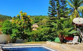 Espetacular Casa em João Fernandes e Vista Mar